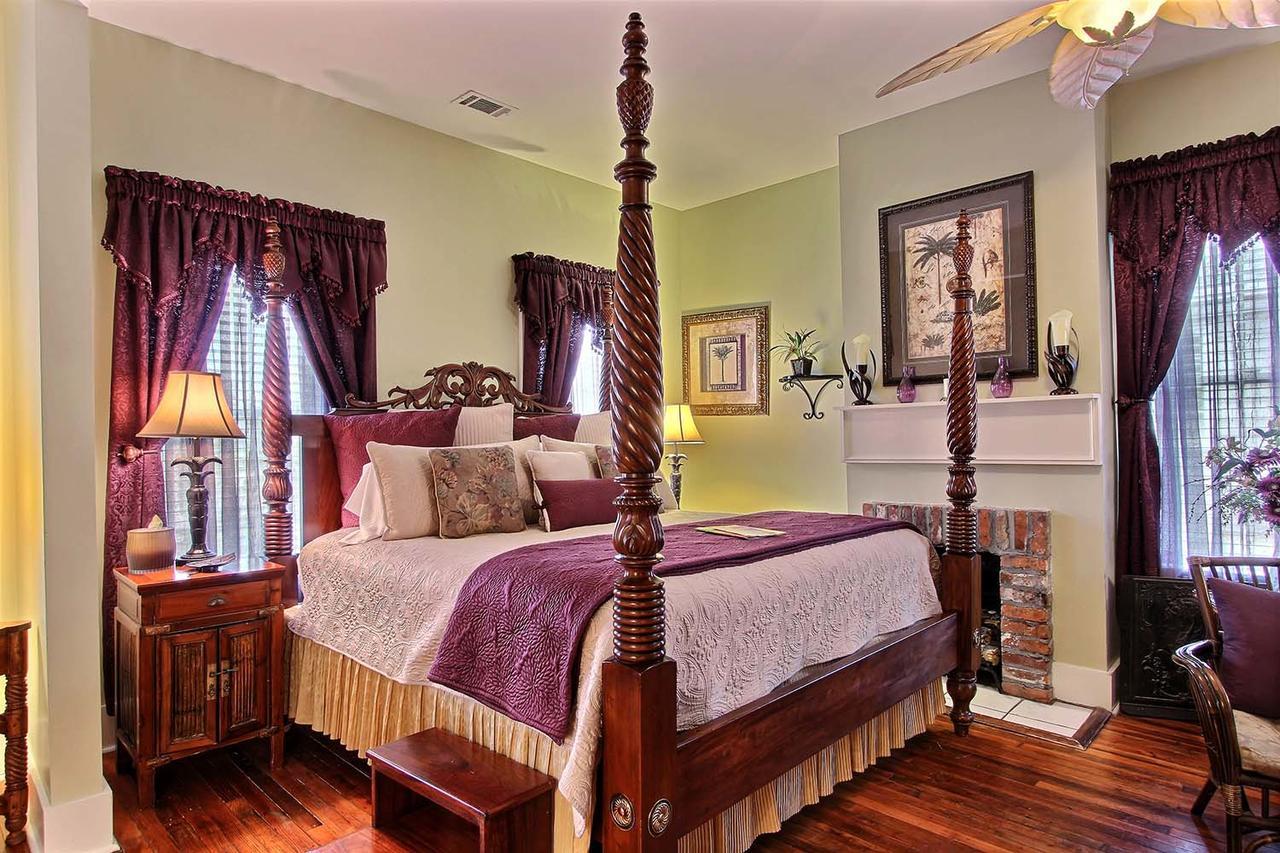 سافانا Green Palm Inn المظهر الخارجي الصورة